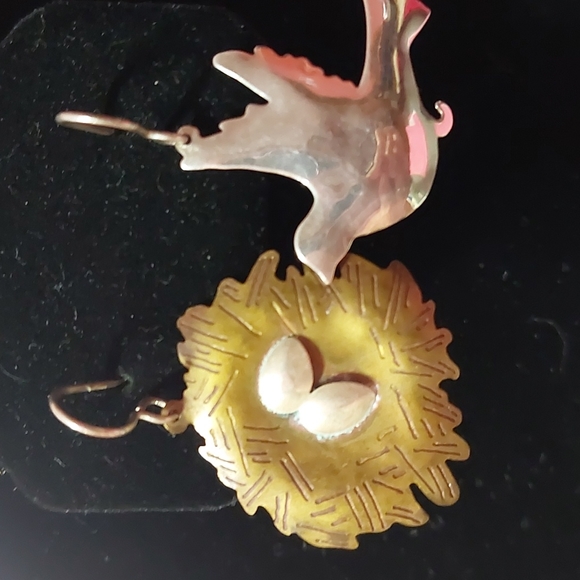 Zirkus Handcrafted Earrings - Picture 12 of 12